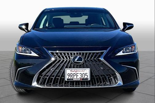 2025 Lexus ES 300h Base