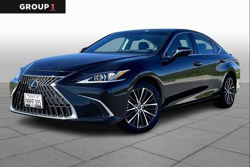 2025 Lexus ES 300h Base