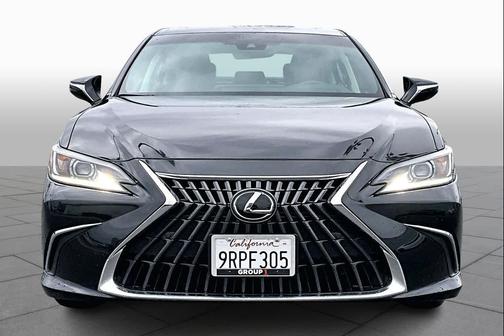 2025 Lexus ES 300h Base