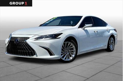 2022 Lexus ES 300h Luxury