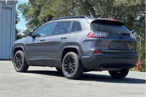 2023 Jeep Cherokee Altitude