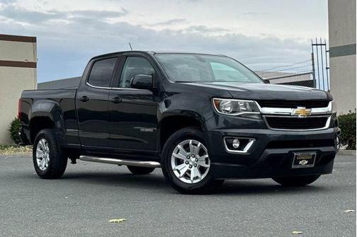 Graphite Metallic 2018 Chevrolet Colorado LT