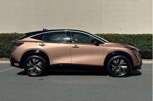 2023 Nissan ARIYA PREMIERE