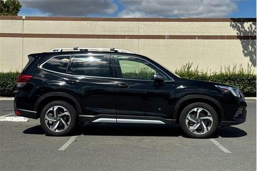 2022 Subaru Forester Touring