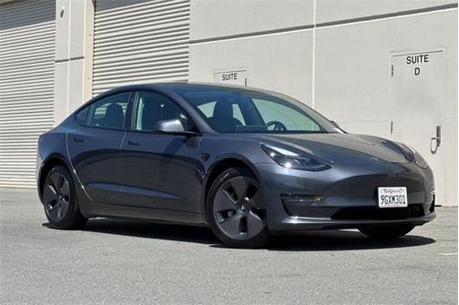 2023 Tesla Model 3 Standard Range
