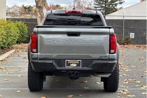 2025 Chevrolet Colorado ZR2