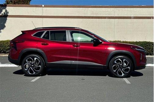 2025 Chevrolet Trax FWD 2RS