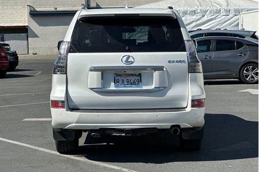 Starfire Pearl 2019 Lexus GX 460 Premium