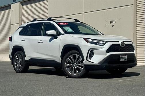 2023 Toyota RAV4 XLE Premium