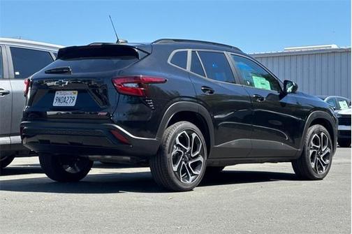 2025 Chevrolet Trax FWD 2RS