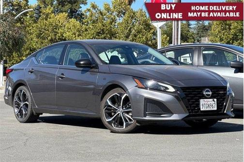 2023 Nissan Altima SR FWD