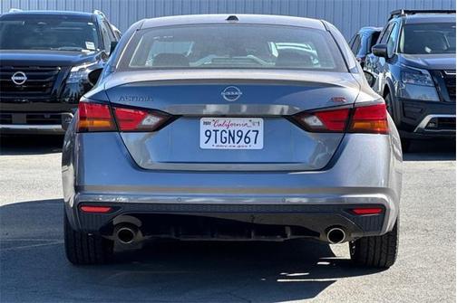 2023 Nissan Altima SR FWD