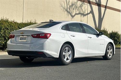 2023 Chevrolet Malibu 1LS