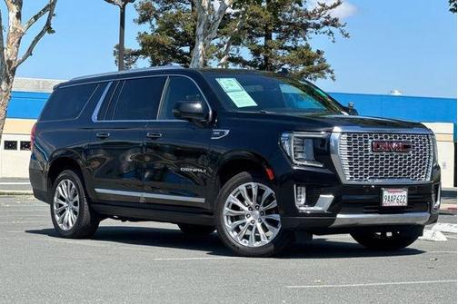 Onyx Black 2022 GMC Yukon XL Denali