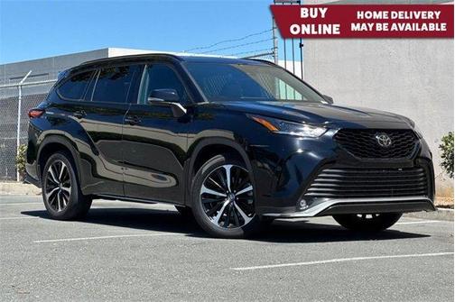 2022 Toyota Highlander XSE