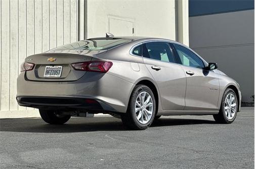 2022 Chevrolet Malibu FWD LT