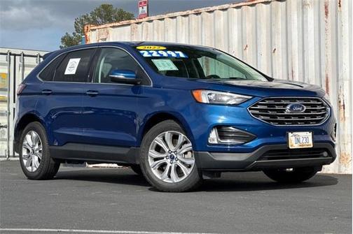 2022 Ford Edge Titanium