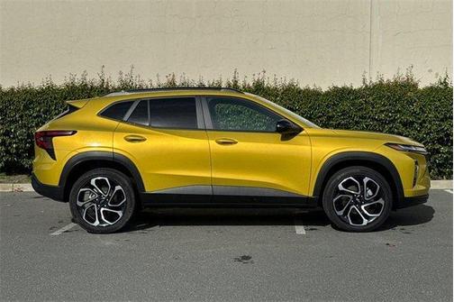 2025 Chevrolet Trax FWD 2RS