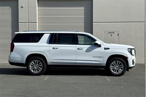 2024 GMC Yukon XL SLT