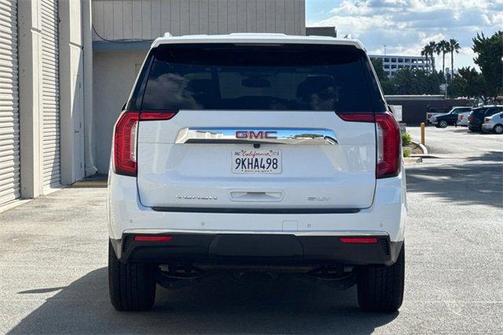2024 GMC Yukon XL SLT