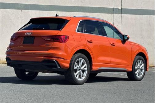 2024 Audi Q3 Premium 45 TFSI S line quattro Tiptronic