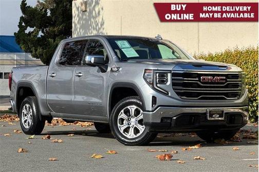 2025 GMC Sierra 1500 SLT
