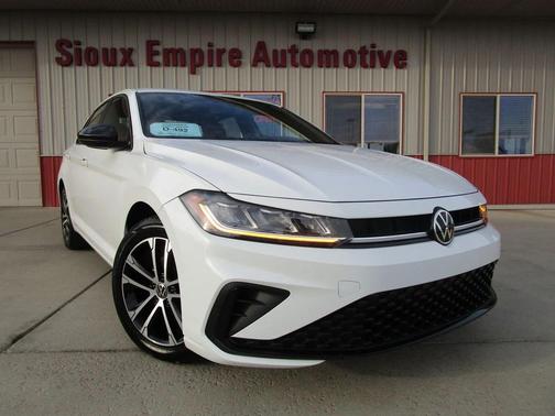 2025 Volkswagen Jetta 1.5T Sport