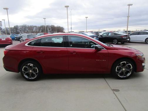 2024 Chevrolet Malibu FWD 1LT