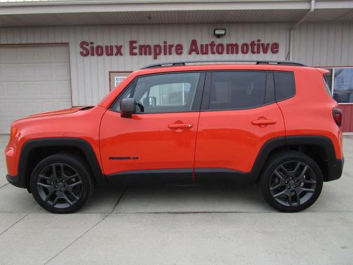 Omaha Orange Clearcoat 2021 Jeep Renegade Latitude