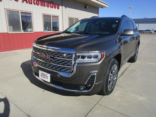 2020 GMC Acadia Denali