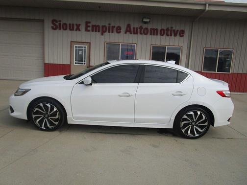 2016 Acura ILX Premium Package