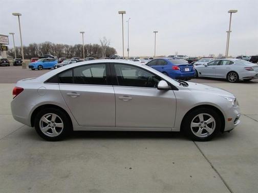 2015 Chevrolet Cruze 1LT