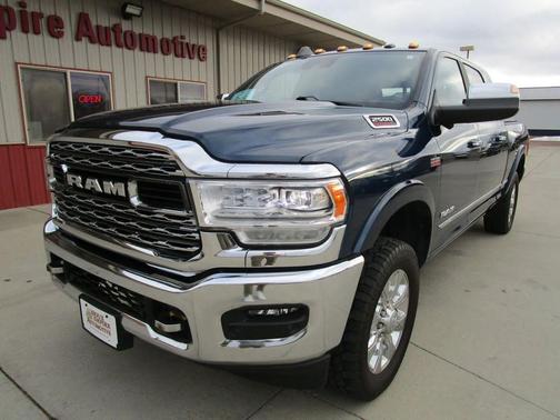 2022 RAM 2500 Limited Mega Cab 4x4 6'4' Box