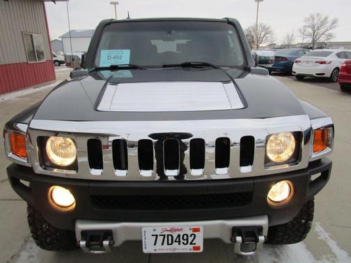 2008 Hummer H3 Base