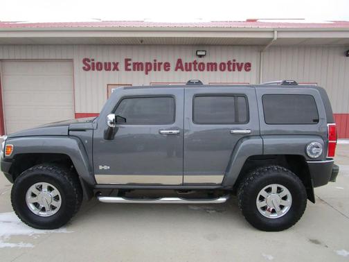2008 Hummer H3 Base