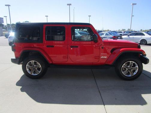 2020 Jeep Wrangler Unlimited Sahara