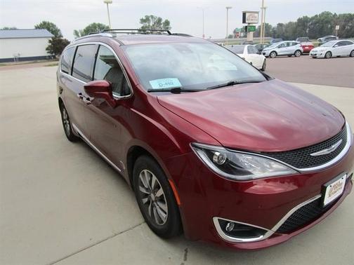 2019 Chrysler Pacifica Touring-L