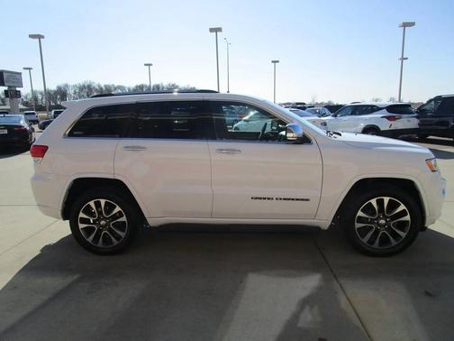 2018 Jeep Grand Cherokee Overland