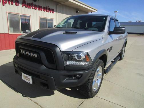 2019 RAM 1500 SLT