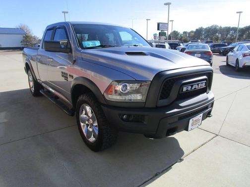 2019 RAM 1500 SLT