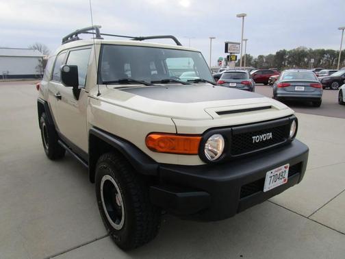 2010 Toyota FJ Cruiser Base