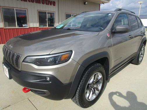 2019 Jeep Cherokee Trailhawk