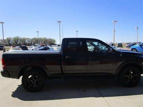 2020 RAM 1500 Classic SLT