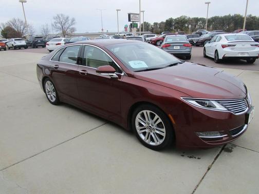 2015 Lincoln MKZ Base
