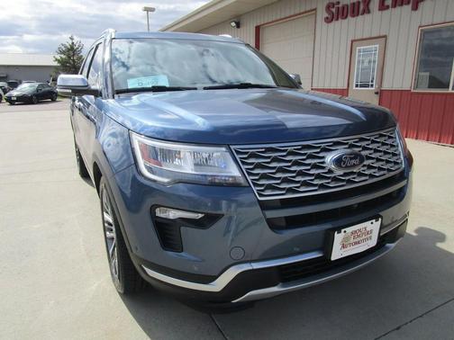 Blue Metallic 2018 Ford Explorer Platinum