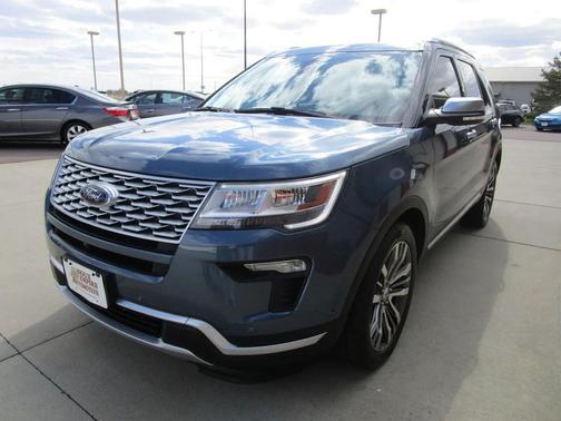 Blue Metallic 2018 Ford Explorer Platinum
