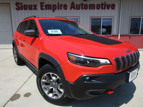 2021 Jeep Cherokee Trailhawk