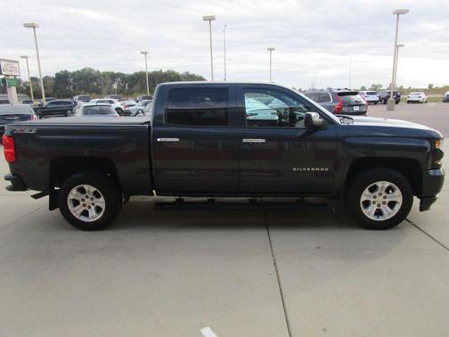 2017 Chevrolet Silverado 1500 2LT