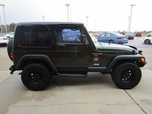 1998 Jeep Wrangler Sahara