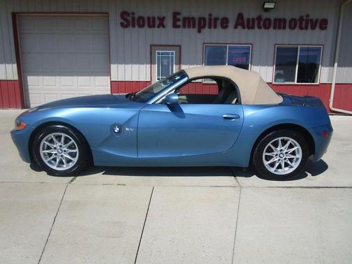 2003 BMW Z4 2.5i Roadster